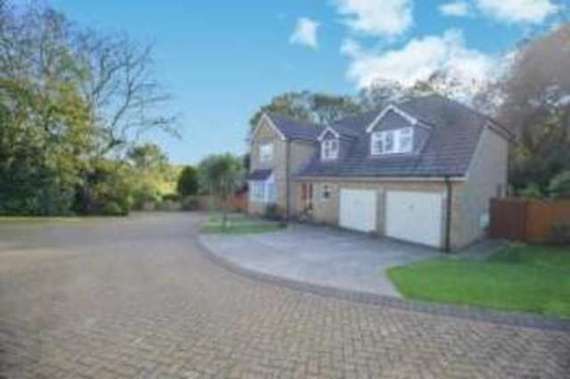 5 Bedroom Detached